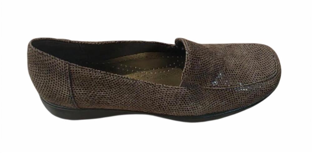NEW TROTTERS women's jenn mini dots shoe in dark brown